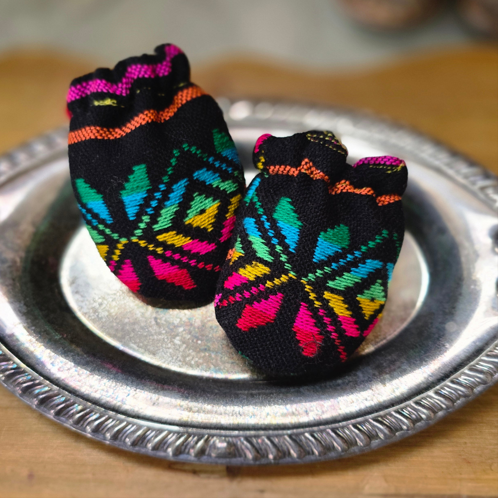Mexican Baby Cambaya Mittens/Set