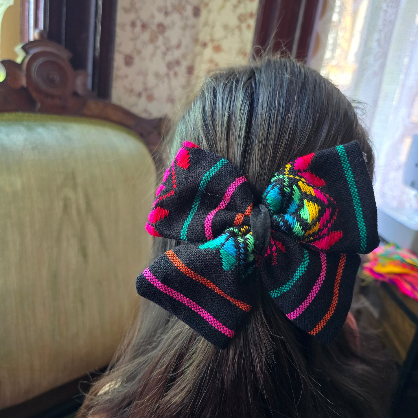 Cambaya Clip On Bows Set