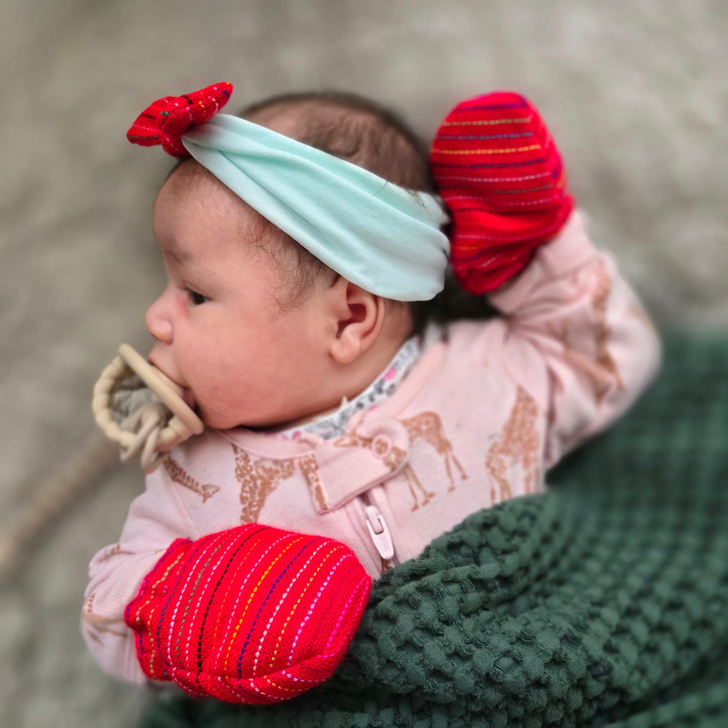 Mexican Baby Cambaya Mittens/Set