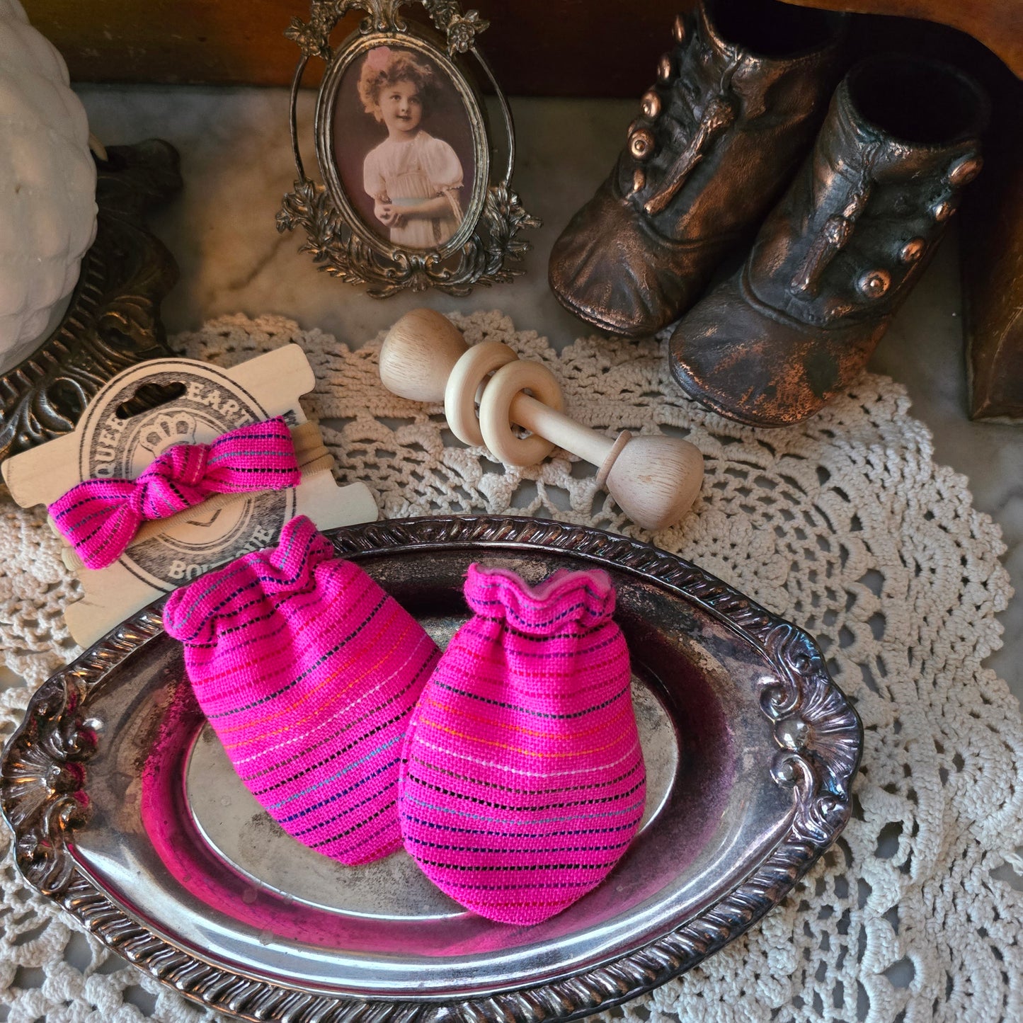 Cambaya Mittens + Headband
