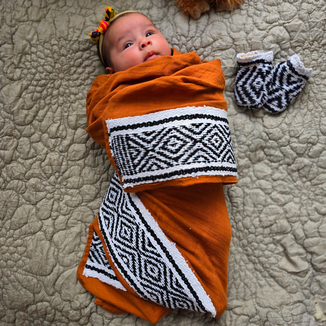 Sarape Swaddle & Mittens Set